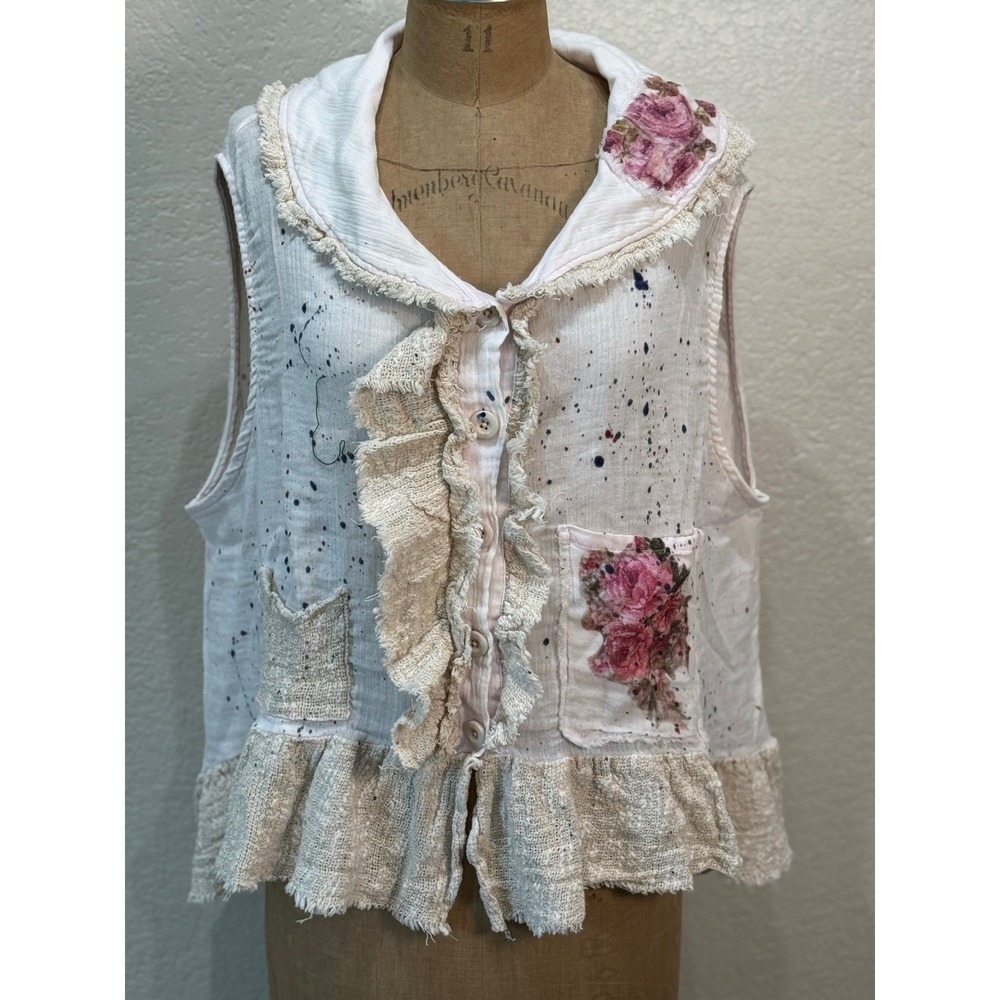 A Rare Bird White Bless Your Little Heart Ruffle Lace Floral Vest Top S/M NWT